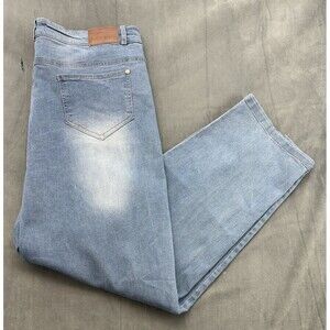 Judy Blue Jeans Women's 2XL Blue Mid Rise Destroyed 35x29 Light Wash Fade NEW